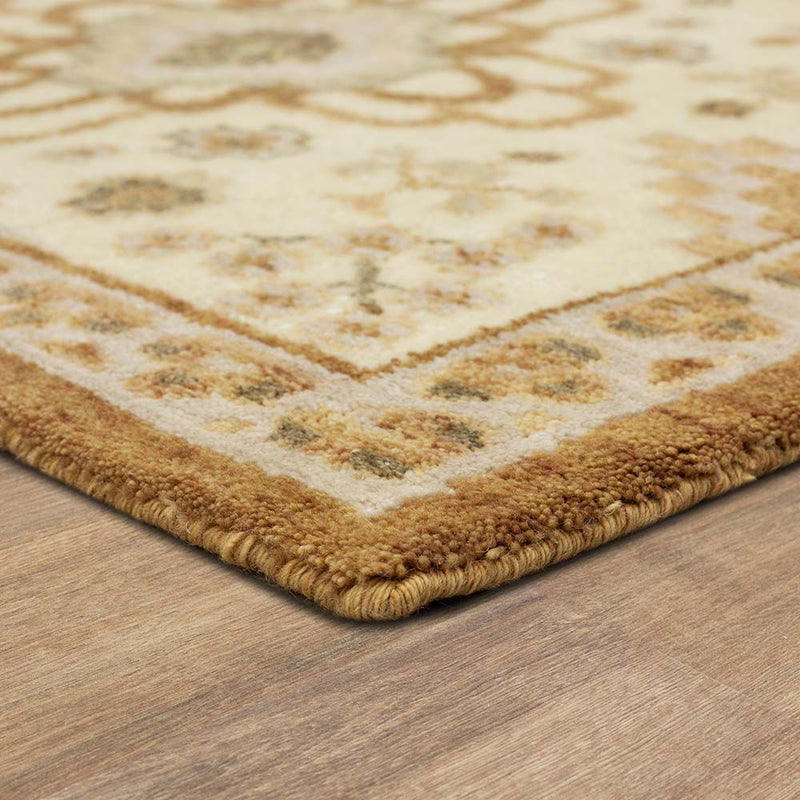 Felicity Camel